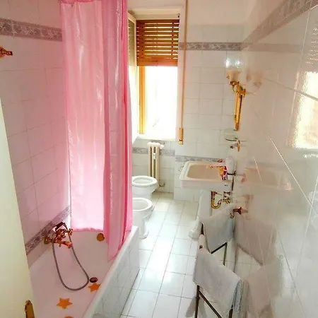 Bed & Breakfast Eritrea 80 Rom