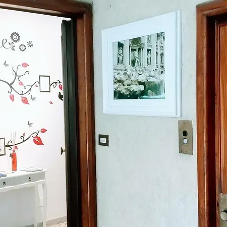 Eritrea 80 Oda ve Kahvaltı 2*