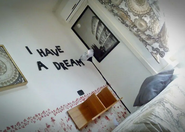 Eritrea 80 Bed & Breakfast Rome