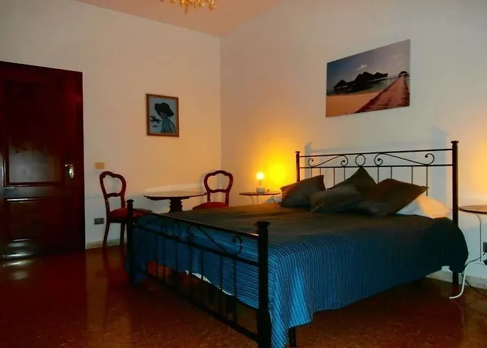 Eritrea 80 Bed & Breakfast 2*